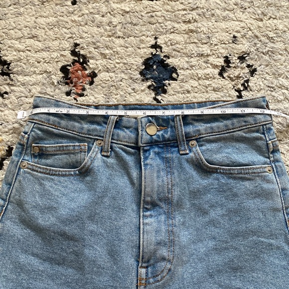 H&M Denim Shorts - Picture 5 of 6